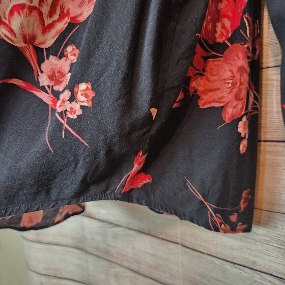 Torrid Black Floral Ruffle Shoulder Long Sleeve Top Women's Size 2X - Picture 6 of 16